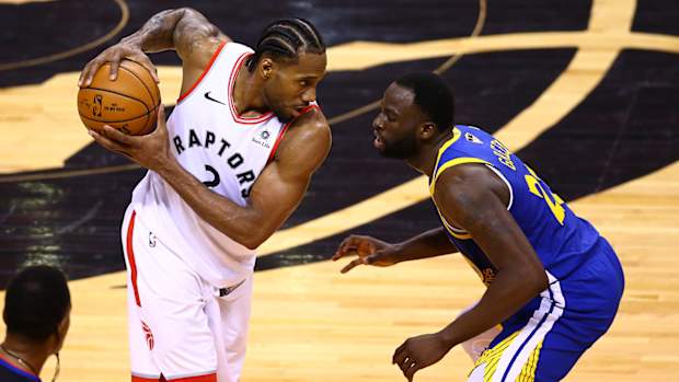 kawhi-leonard-warriors-raptors-finals.jpg